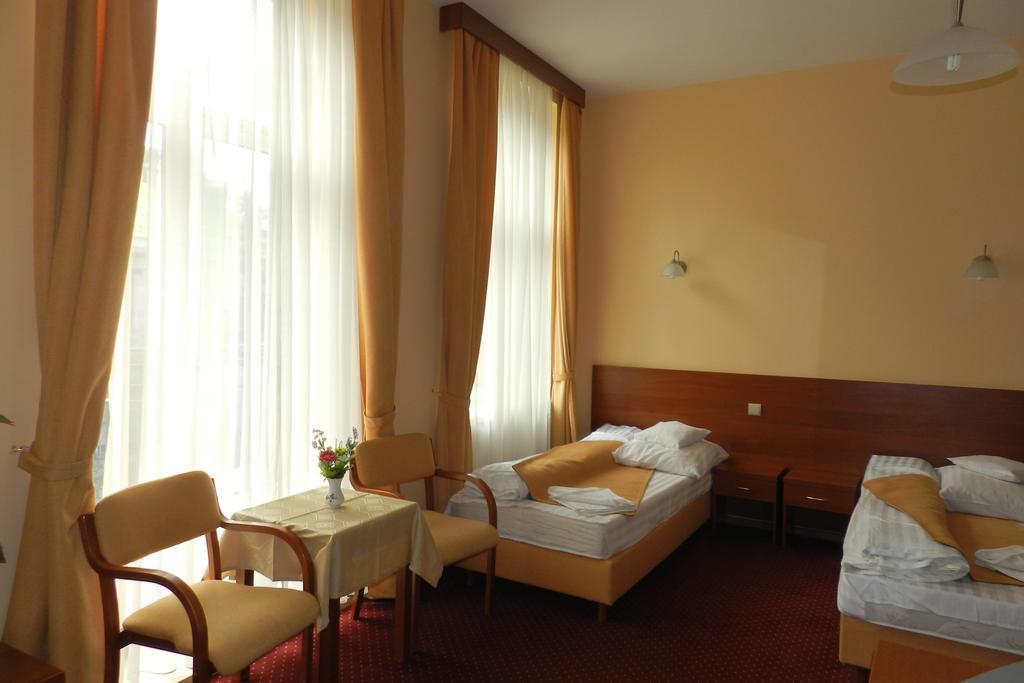 Soplicowo Hotell Krynica-Zdrój Exteriör bild
